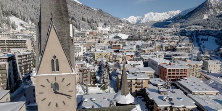 Këshilltarët e sigurisë kombëtare nga e gjithë bota mblidhen në Davos për luftën në Ukrainë