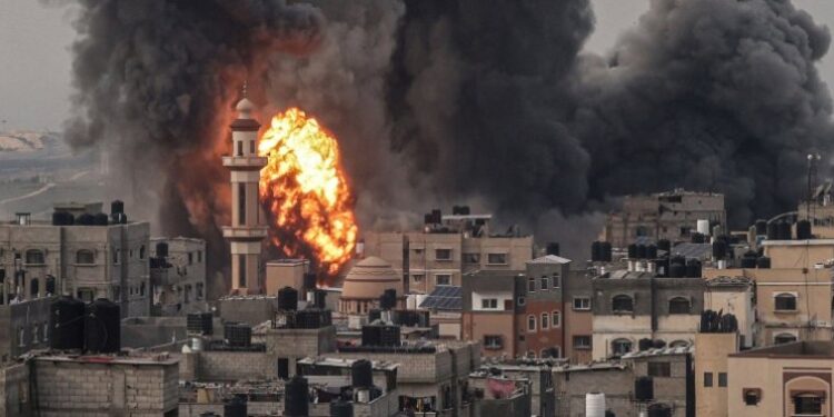 “Është koha!”, SHBA kërkesë Izraeli: Ulni intensitetin e sulmeve në Gaza