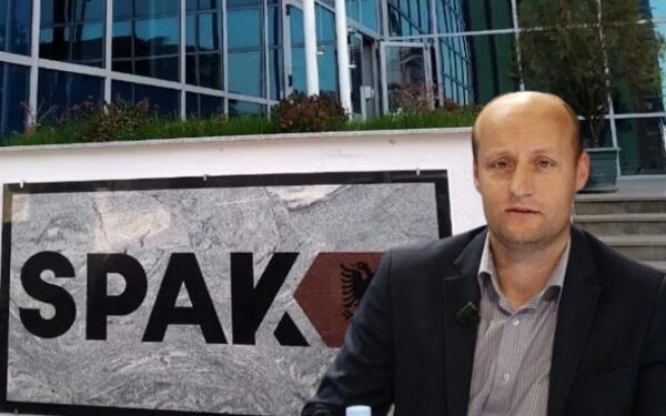 SPAK mori “peng” Elton Qyno/  Reagon ashpër “Reporterët pa kufij”