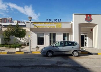 Gjendet pa shenja jete në banesë në Vlorë një shtetas francez, dyshimet e para