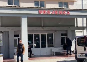 Intoksikimi i 11 personave në kompaninë koreane në Fier, punonjësit: U shkaktua nga kimikatet