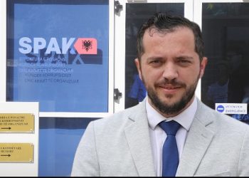 Ish-prefekti i Kukësit Granit Gjana paraqitet në SPAK, zbardhet arsyeja