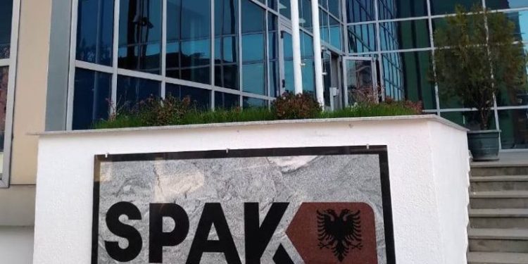 Mori ryshfet për të ndikuar te prokurori dhe gjykatësi, SPAK dërgon për hetim Oficerin e Policisë Gjyqësore Fatbardh Lala