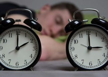 Ndryshon ora, nga nesër akrepat shkojnë 60 minuta para