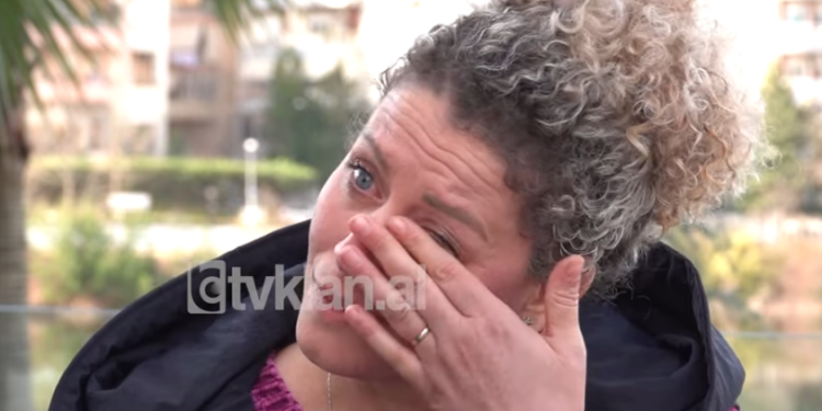 Eliona rrëfen dramën familjare: Motra e vëllai kanë sindromën Down