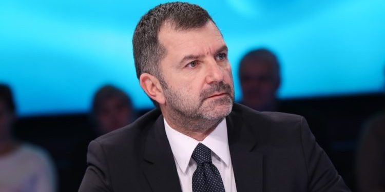 Pakti me Ramën, shitje me vulë