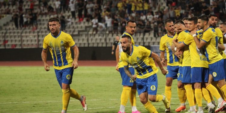 AF Elbasani përmbys Lushnjën dhe rimerr kreun e Kategorisë së Parë