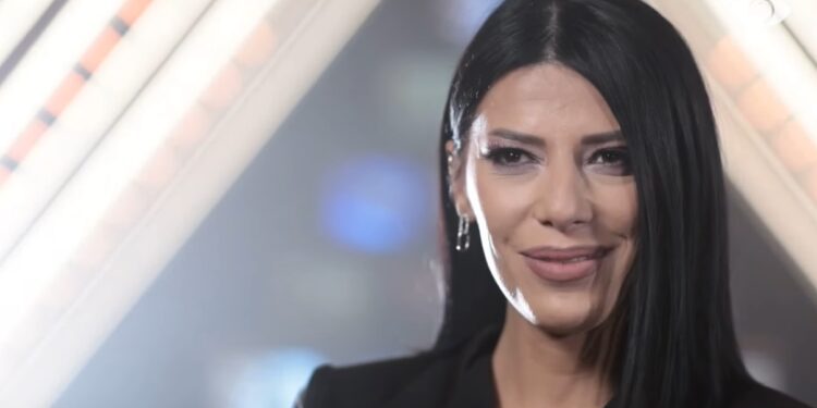 “Nuk flasim”, vajza e Ledjonës rrëfen marrëdhënien me të atin