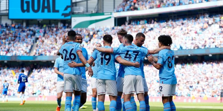 Bayern Munich mendon për mbrojtjen, synohet kapiteni i Manchester City-t