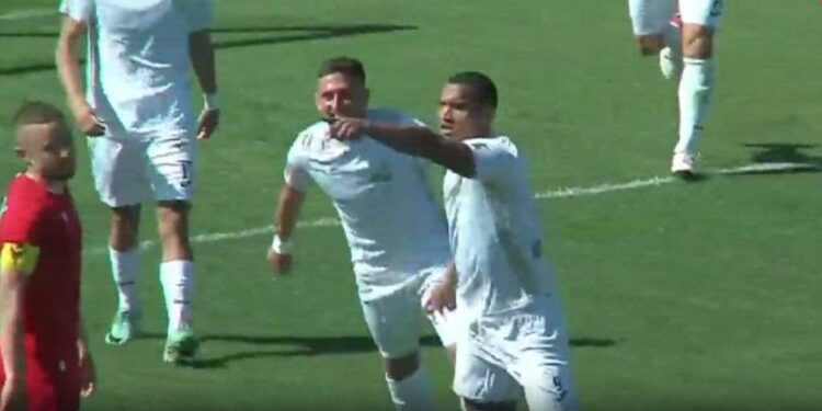Superliga/ Egnatia i jep leksion Partizanit, rrogozhinasit blindojnë kreun
