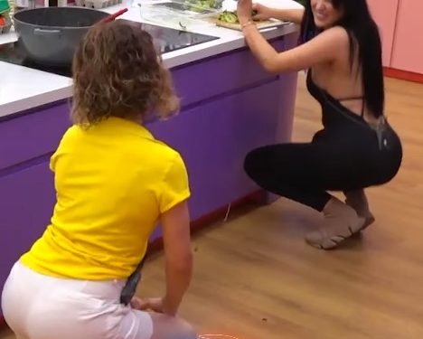 Vigani-shkurtabiq/ Egla dhe Erjola bëjnë “twerk” në kuzhinë