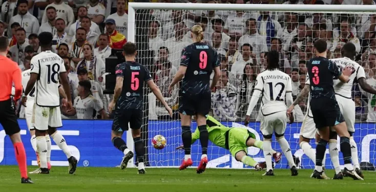 Barazime spektakolare në Champions, City tremb realin