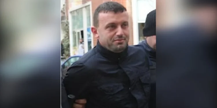 “Të jap kë të duash përveç Valterit”, Zbulohet tradhtia e Durimit ndaj shokëve dhe plani për ta marrë peng