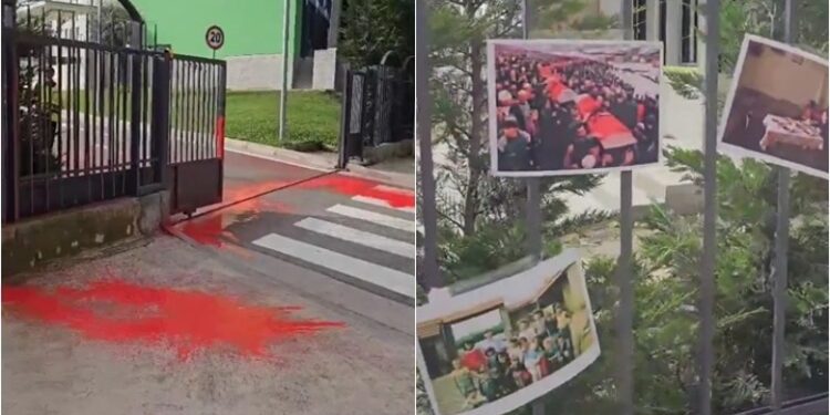 VIDEO/ ‘Përgjaket’ FSHF, Tifozat Kuq e Zi në protestë