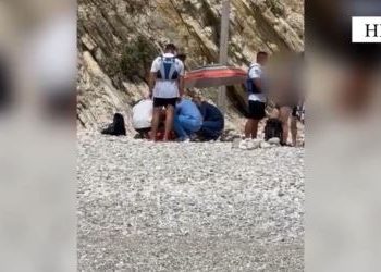 U dëmtua gjatë ngjitjes me litarë, shpëtohet turisti çek në Himarë