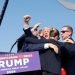 Biseda e Trump me agjentët pas të shtënave: Prisni të…