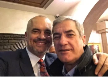 Kulla, kompleks vilash, hotele e prona publike, përfitimet korruptive të Ilir Trebickës për shkak të njohjes me Ramën