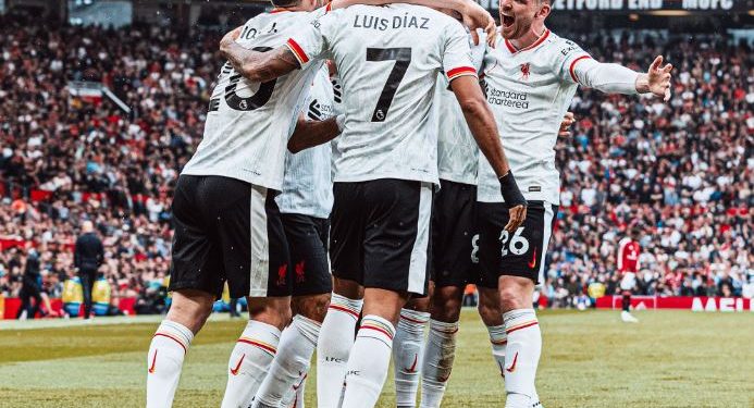 Liverpool bën ligjin në “Old Trafford”, mposht Man.United dhe ndjek Cityn në krye!