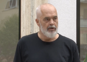 Viti i ri shkollor, shkollat 9-vjeçare e nisin me 125 mijë fëmijë më pak se 10 vite më parë