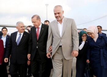 Erdogan sot vjen në Tiranë