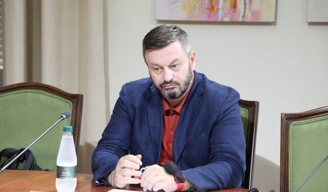SPAK merr të pandehur deputetin socialist, Plarent Ndreca