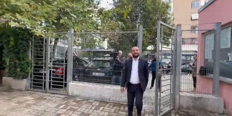 Gjykata lë në burg Çyrbjen