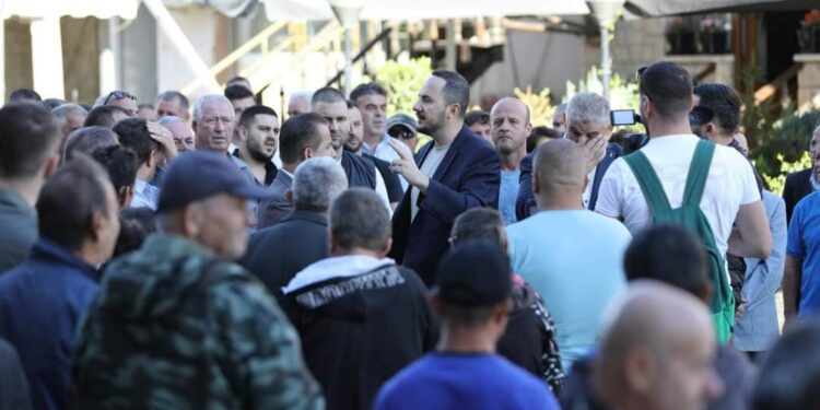 Salianji mesazh nga burgu qytetarëve: Populli shkund çdo tirani!