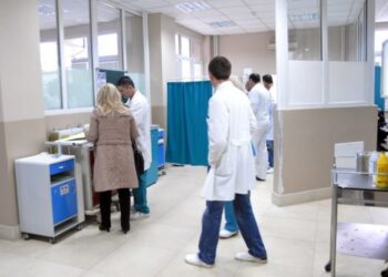 Përfundojnë në spital disa banorë në Dibër, mes tyre dhe të mitur