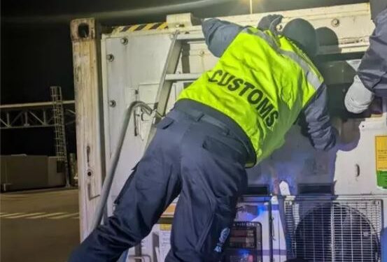 Kapen 40 kg kokainë në portin e Livornos, në pranga 3 shqiptarë