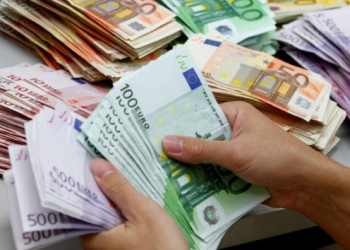 Këmbimi valutor/ Me sa blihen dhe shiten sot monedhat e huaja