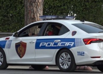 Ndërron jetë 20-vjeçari në autostradën Durrës-Tiranë