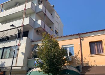 Skandal/ Bashkia e Fierit merr fondin, por godinën e ish-AVN TV e lë pa lyer, ku avulluan paratë?