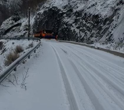 Bien reshjet e para të dëborës