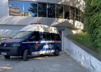 Plagosi me thikë djalin e tij 15-vjeçar, gjykata merr vendimin për babain