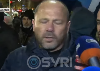 Incident në protestë, gjakoset deputeti Xhelal Mziu