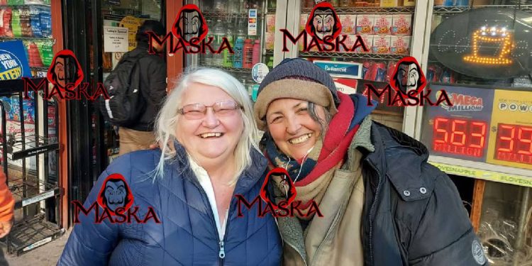 Ekskluzive/ Publikohet për herë të parë foto e Parashqevi Simakut. Ja si dukej rrugëve të New York si e pastrehë