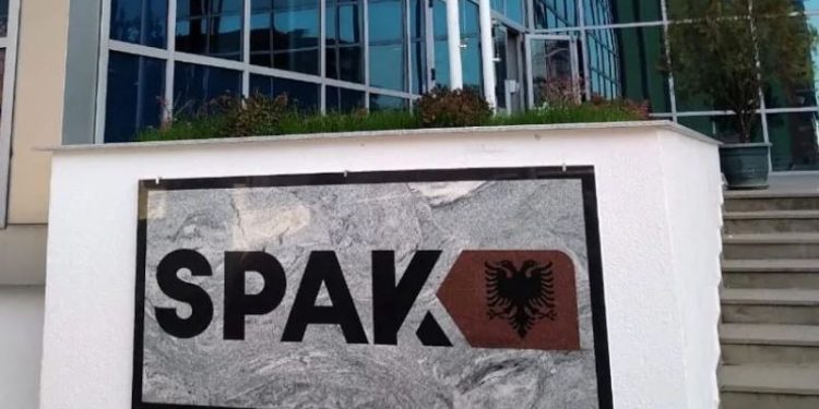 U shisnin të dhënat amerikanëve, arrestohen tre administratorë pas operacionit të SPAK, BKH dhe FBI