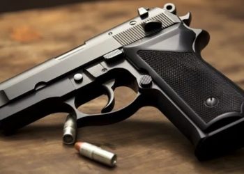 Kapet me pistoletë e drogë, arrestohet shqiptari në Itali