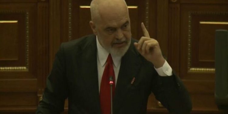 Rama: Kosova të ngrijë pa afat dialogun bilateral me Serbinë