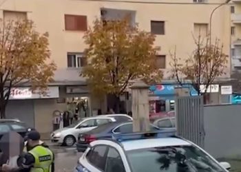 Tentuan të korruptonin punonjësit e Policisë, arrestohen 5 shoferë në Durrës
