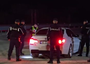 Të shtëna me armë zjarri në Vlorë