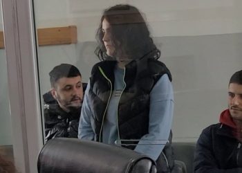 Vranë dhe groposën babanë, prokuroria ndryshon akuzën për Hygerta Metën