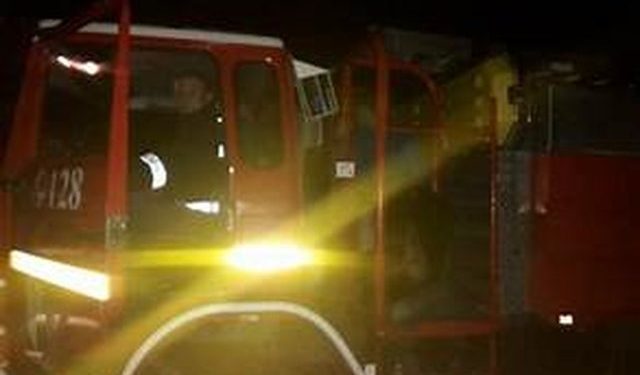 Zjarr në garazhdin e një pallati te “Komuna e Parisit”, nis evakuimi i banorëve