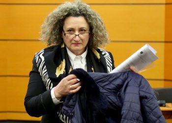 Irena Gjoka tërhiqet nga shqyrtimi i dosjes “Toyota Auris”