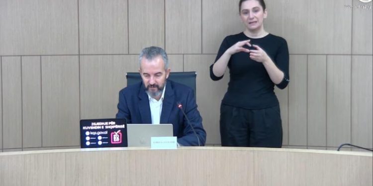 Zgjedhjet e 11 majit/ Kreu i KQZ jep afatet për partitë: Më 25 mars nis prodhimi i fletëve të votimit