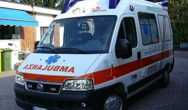 Elbasan/ Infermierja hidhet nga pallati dhe gjen vdekjen