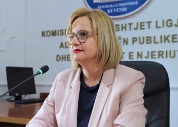 Nën hetim nga SPAK, Bushka flet sot para grupit parlamentar të PS