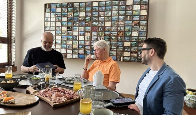 LaCivita nuk i ndahet kryeministrit: McGonigal mori ryshfet nga Rama. Ish e dashura e ish-zyrtarit të FBI-së: Të dënohet me burg përjetë