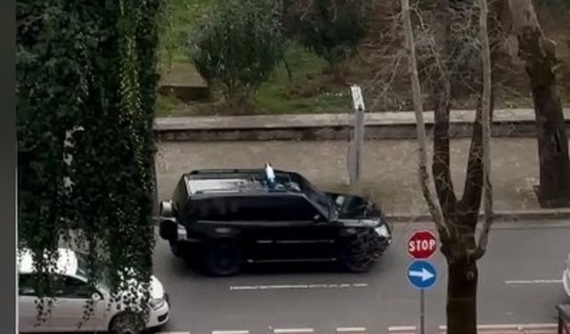 VIDEO/ Nga kush ka frikë Rama? Kryeministri shoqërohet nga 4 makina policie dhe 2 makina të gardës