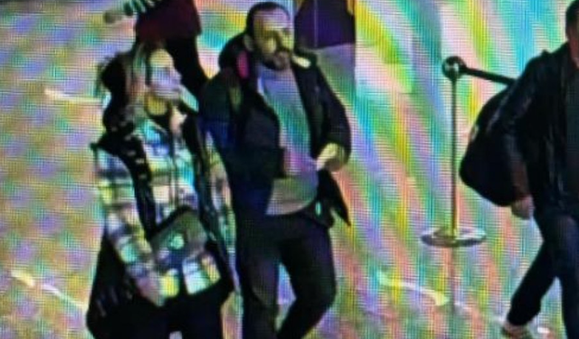Foto/ Vrasja e 24-vjeçares, momenti kur viktima dhe bashkëshorti mbërrijnë në Rinas